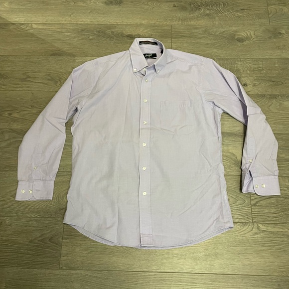 Assorted Men's Casual Button Down Shirts - Picture 3 of 8